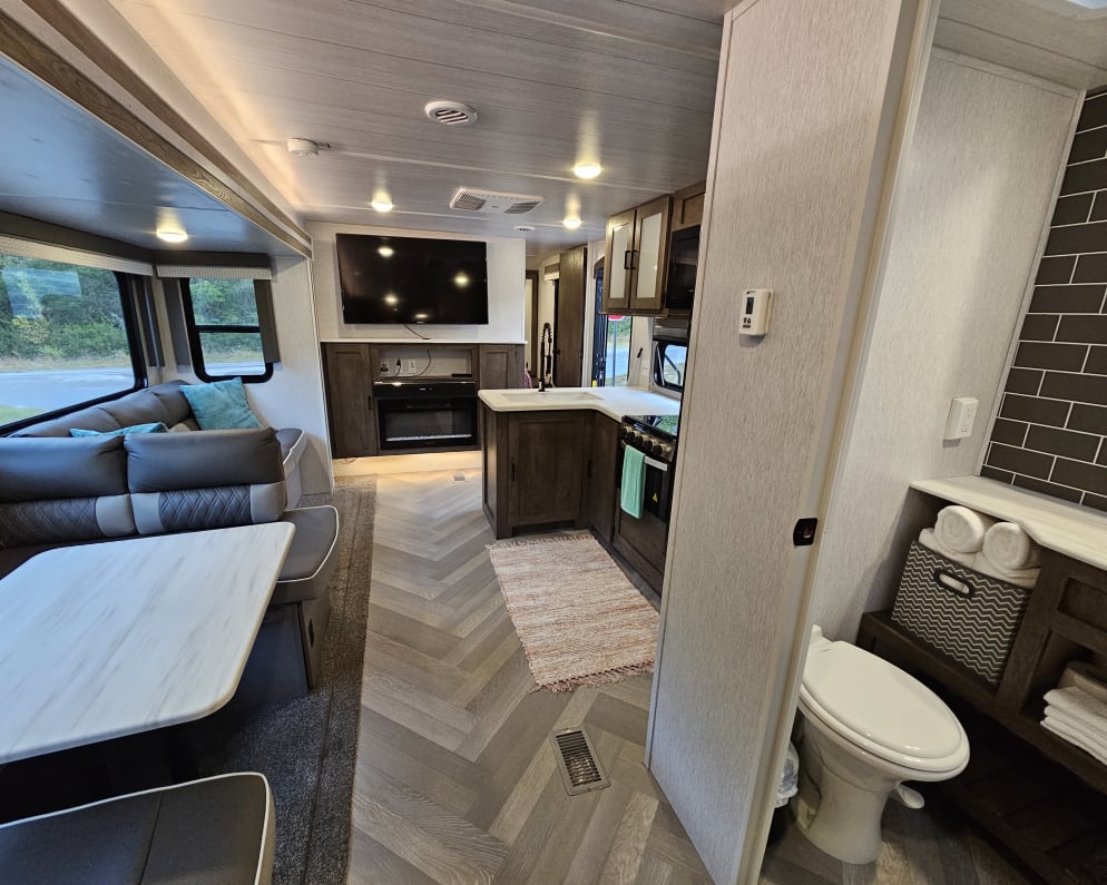 2022 Travel Trailer RV for Rent in Citrus Springs, Florida