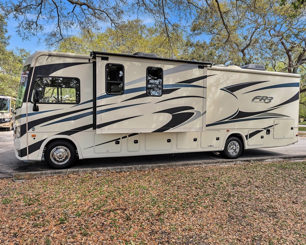 2020 FR3 Motorhome  by FR3 for rent in 17847