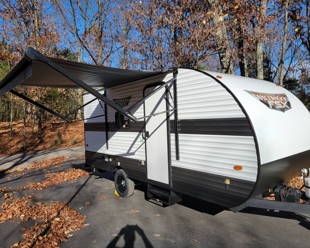 2024 Travel Trailer RV for Rent in Villa Ridge, Missouri