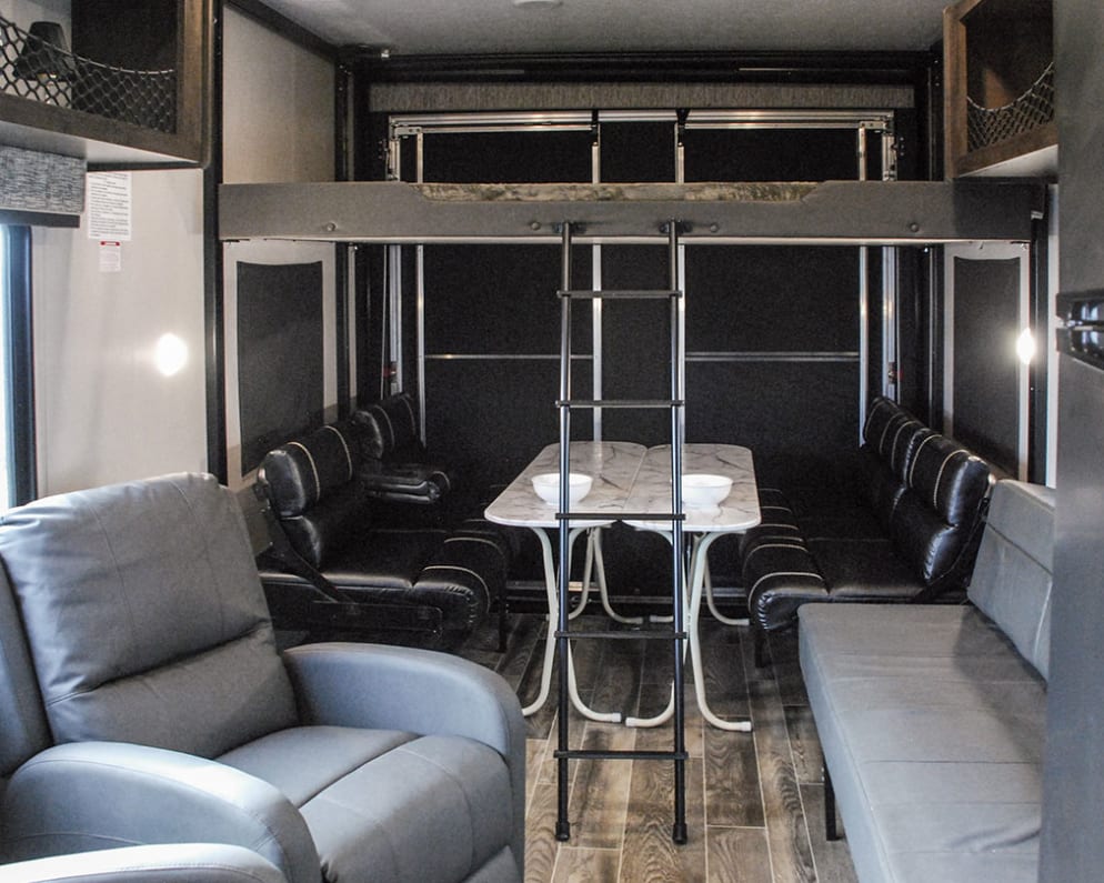 2019 K-Z Manufacturing Sportster available for rent in Appleton Wisconsin