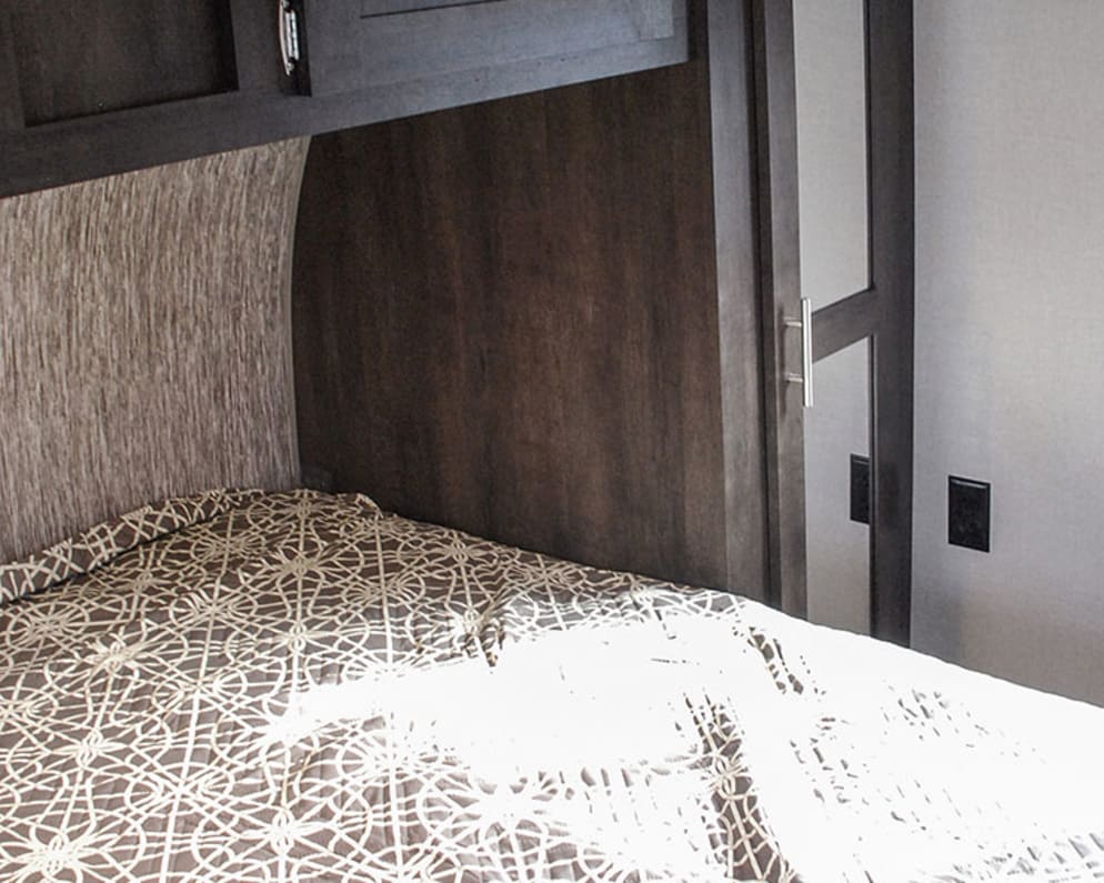 2019 K-Z Manufacturing Sportster Fifth Wheel for rent in Appleton Wisconsin