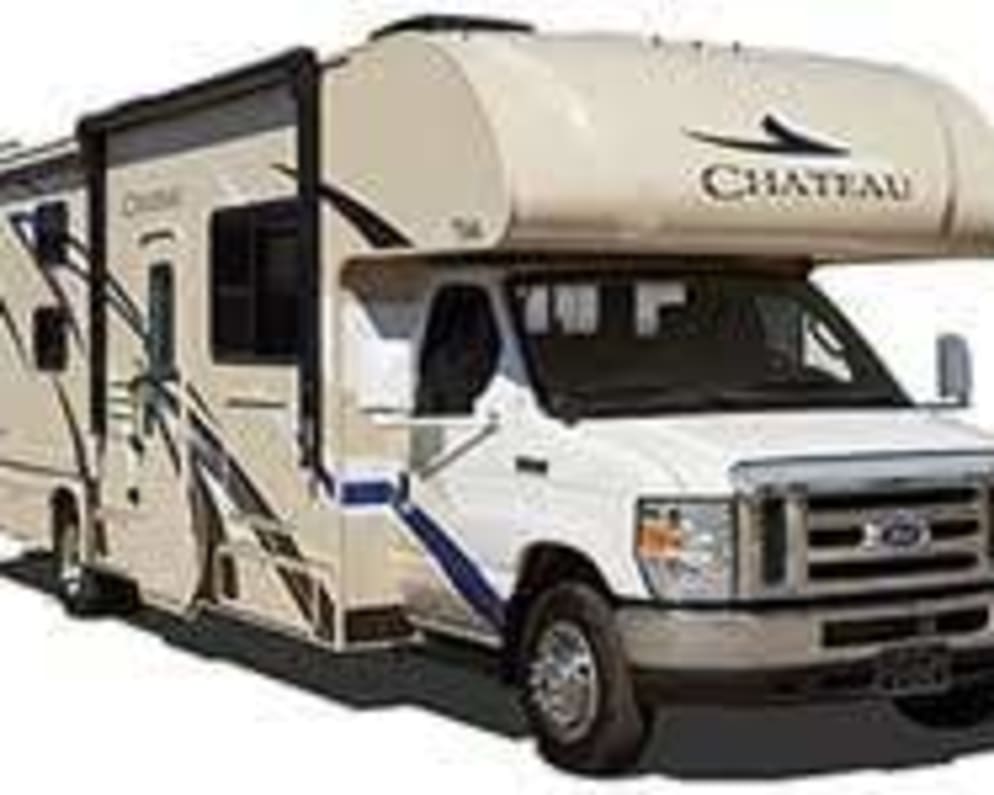2020 Class C RV for Rent in Stanton, California