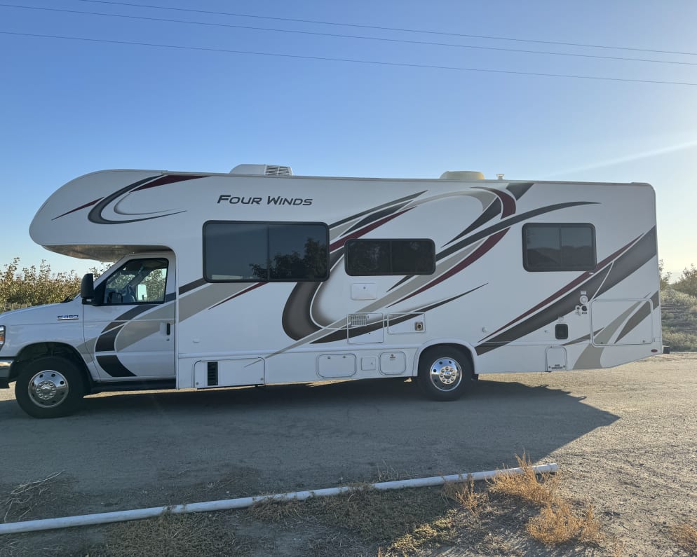 2020 Class C RV for Rent in Buttonwillow, California