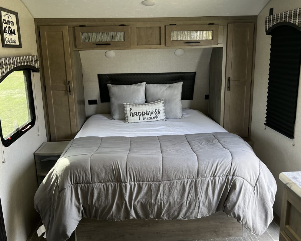 2021 Venture Sonic 211VDB Travel Trailer for rent in Flint Texas