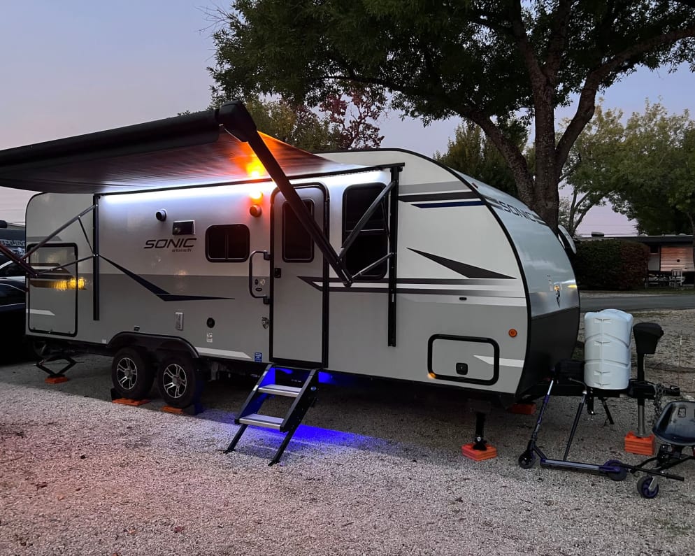 2021 Venture Sonic 211VDB available for rent in Flint Texas
