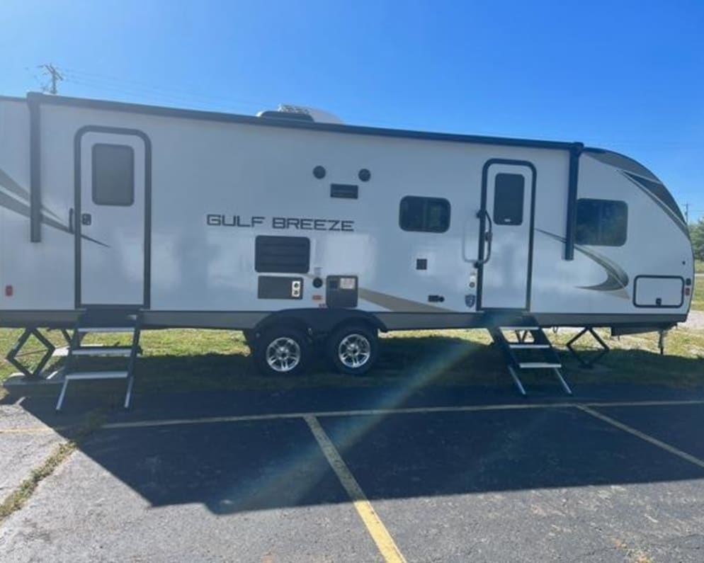 2023 Travel Trailer RV for Rent in Pataskala, Ohio