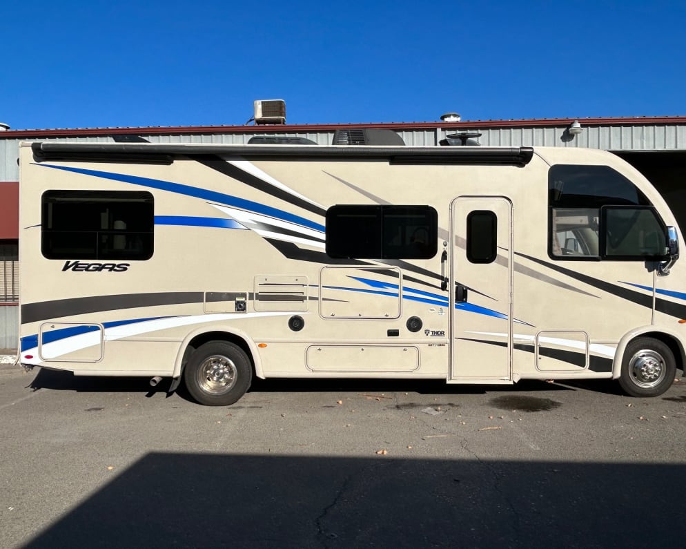 2018 Thor Motor Coach Vegas Class C for rent in Sacramento California