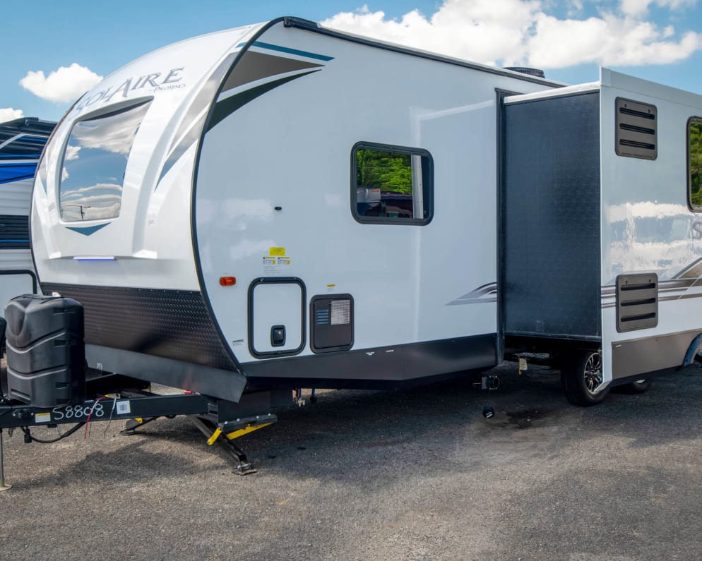 2023 Palomino Solaire Ultra Lite