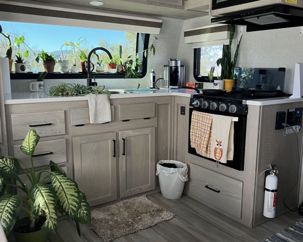 2022 Travel Trailer RV for Rent in Whittier, CA