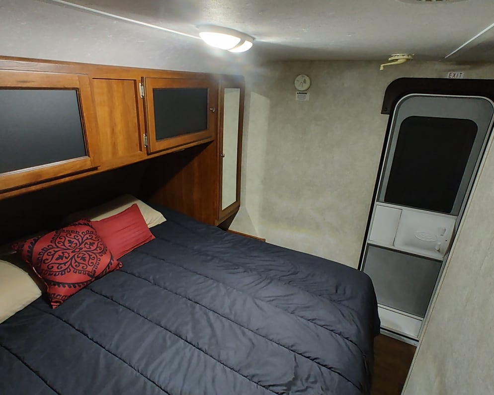 2015 Keystone RV Bullet Ultra Lite Travel Trailer for rent in Santee California