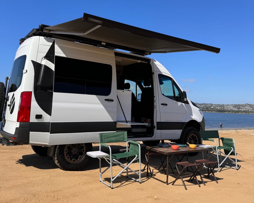 2020 Storyteller Overland Storyteller Overland Class B