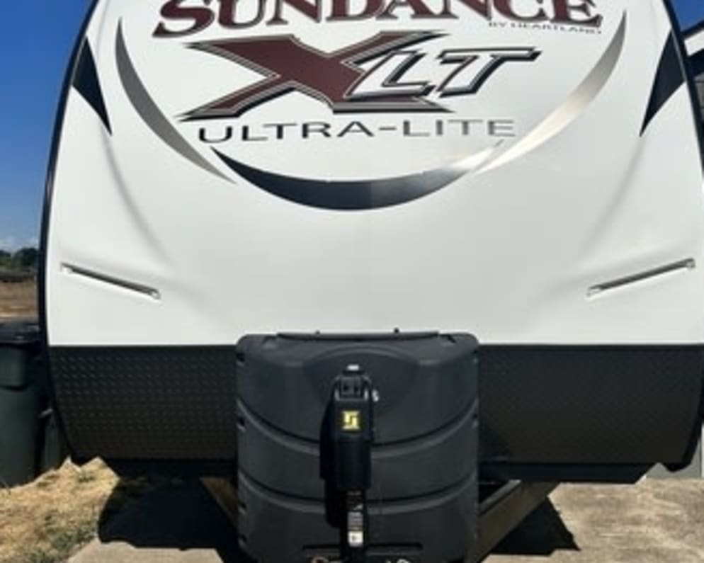 2016 Heartland RVs Sundance XLT available for rent in Junction City Oregon