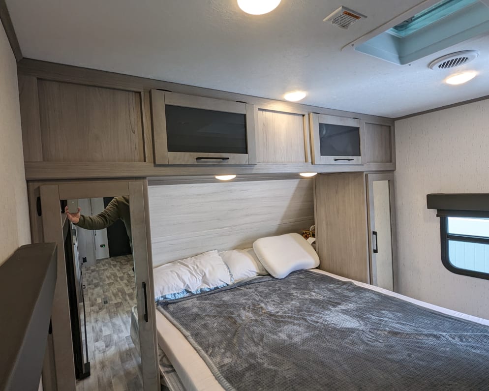 2023 Kodiak Ultra Lite  by Dutchmen for rent in 84005