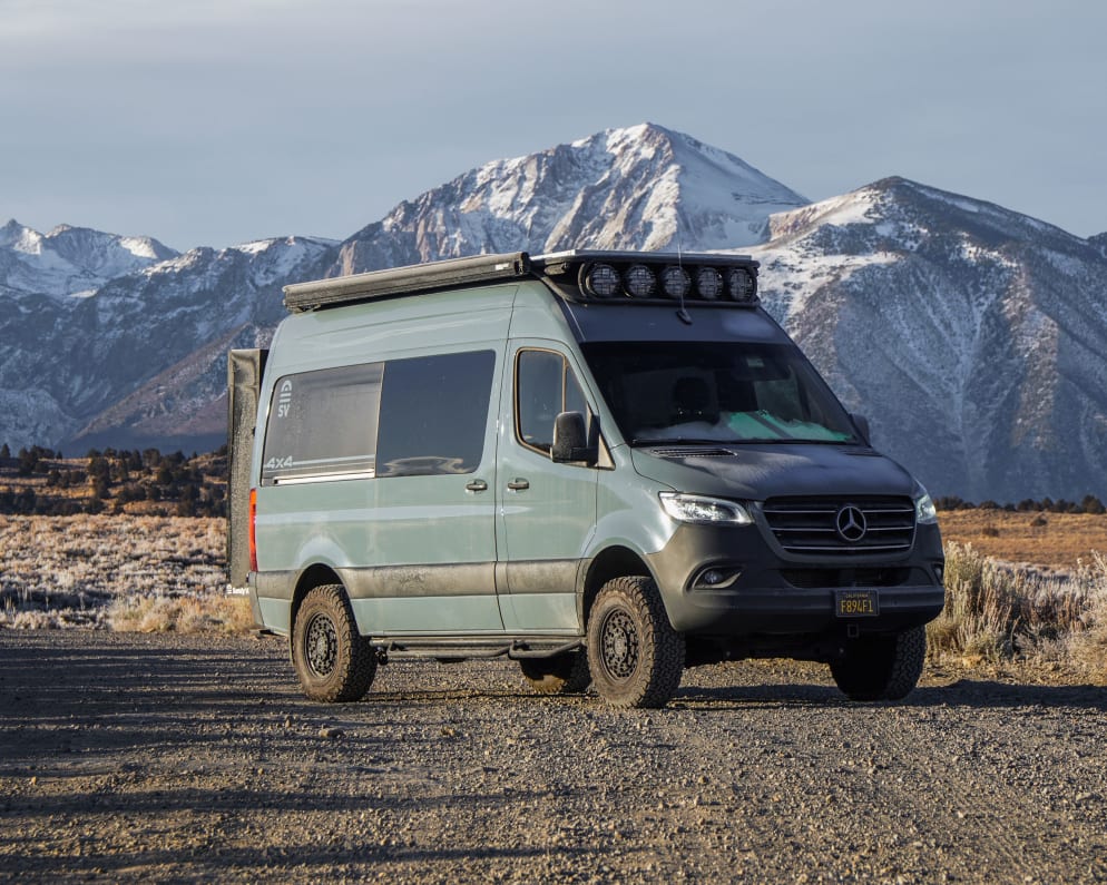 Class B RV for Rent in Venice, California - RVUSA.com