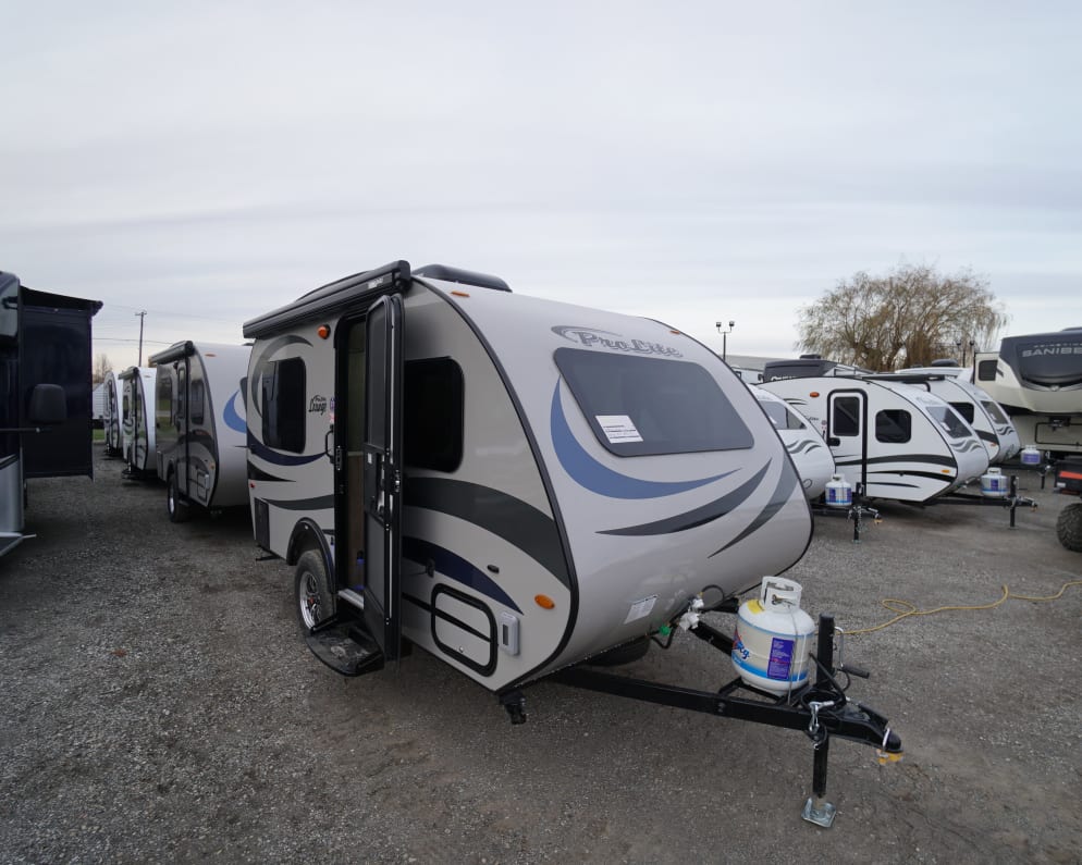2024 Travel Trailer RV for Rent in Listowel, Ontario