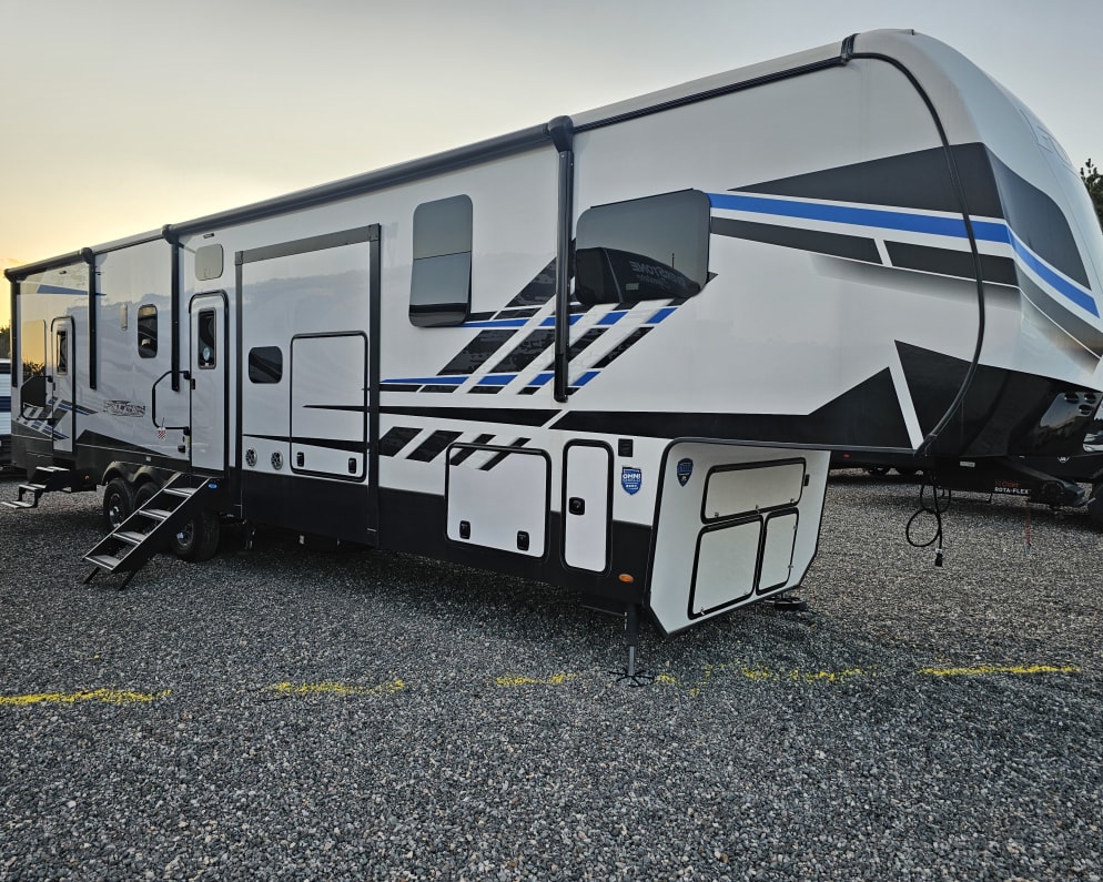 2024 Toy Hauler RV for Rent in Fredericksburg, Virginia