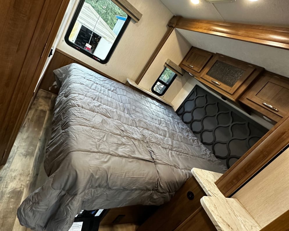 2020 Forest River Coachmen Pursuit Class A for rent in Renton Washington