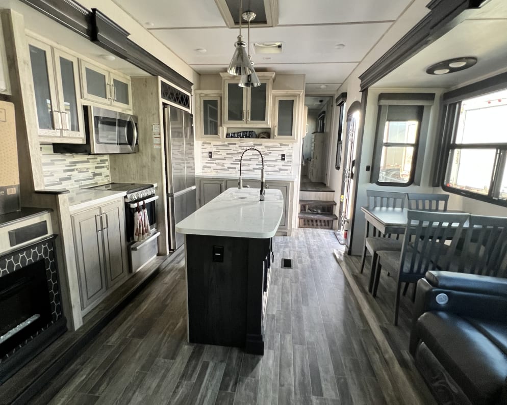 Main living area with kitchen 