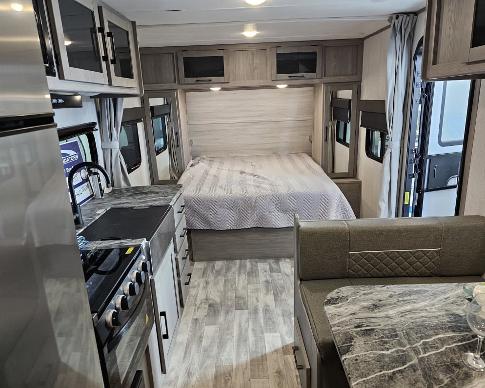 2022 Dutchmen Kodiak Ultra Lite