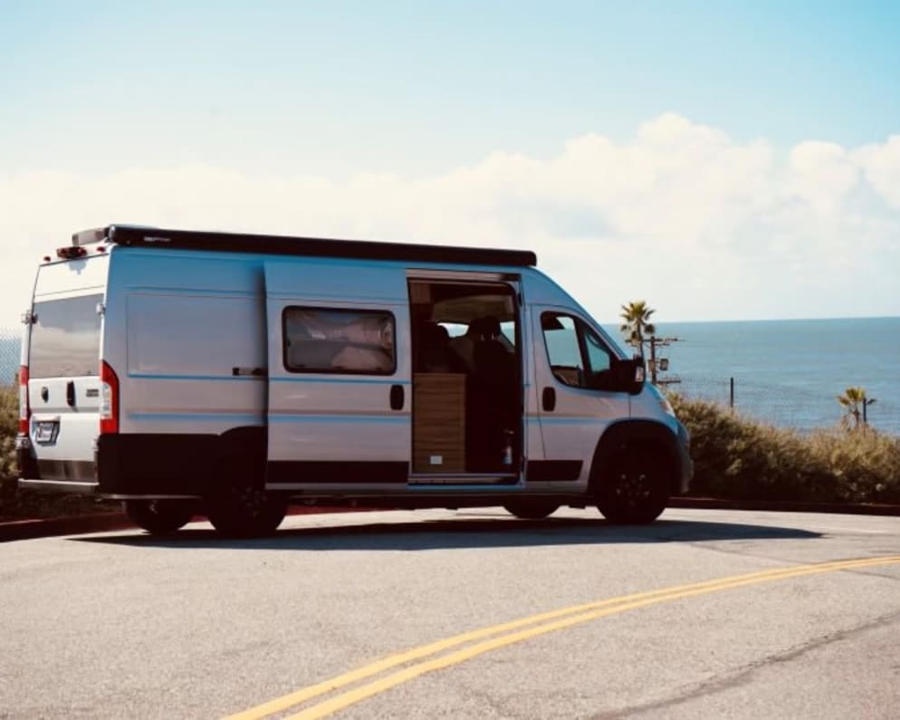 2023 Noovo Lite Class B for rent in Playa del Rey California