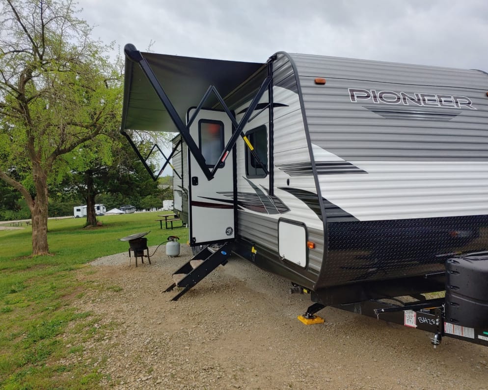 2020 Heartland RVs Pioneer
