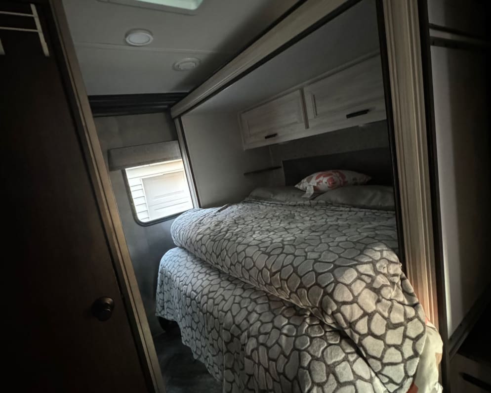 2022 Sunseeker LE  by Forest River for rent in 19014