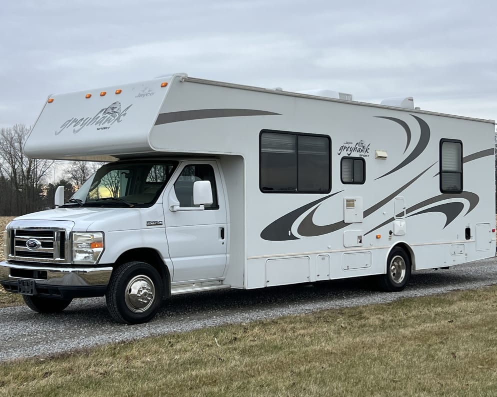 2008 Class C RV for Rent in Urbana, Ohio