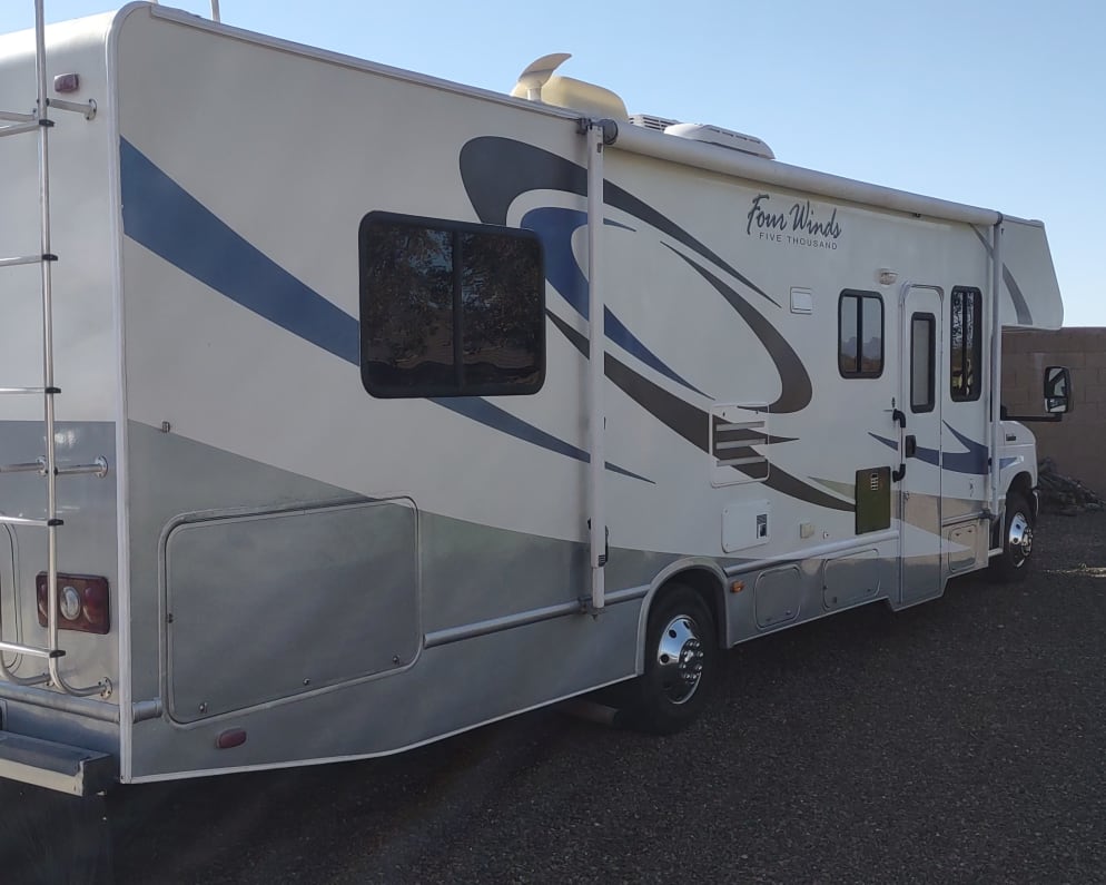 2008 Four Winds 5000 Class C for rent in Surprise Arizona