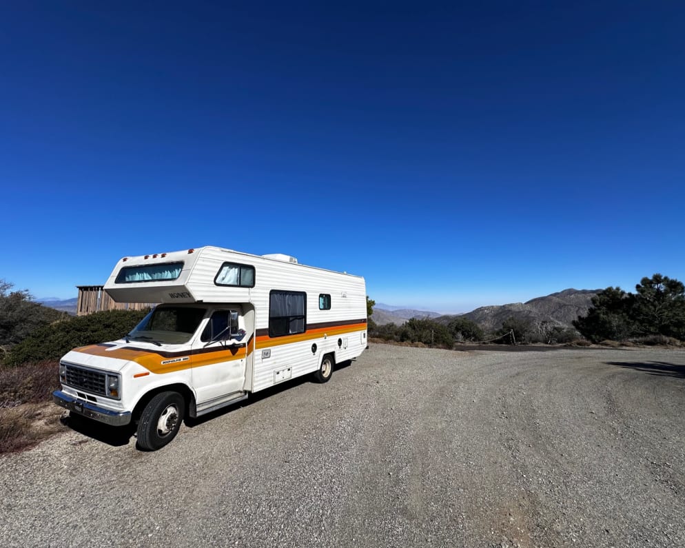 1984 Class C RV for Rent in north hills, California - RVUSA.com