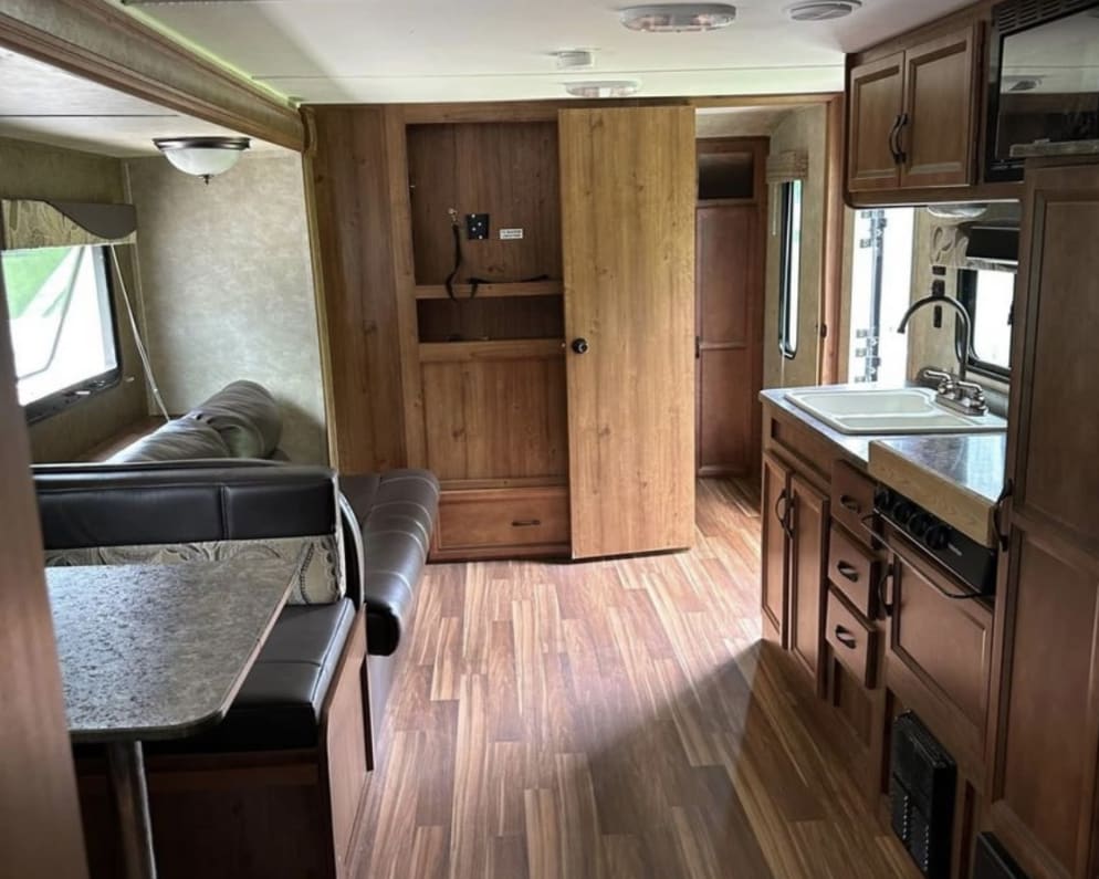 2016 Gulf Stream Ameri-Lite available for rent in Hawley Minnesota