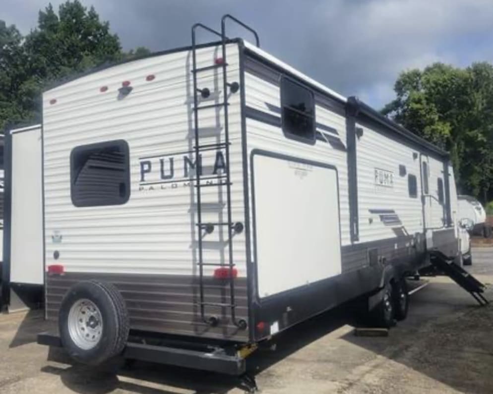 2022 Travel Trailer RV for Rent in Cortland, Ohio