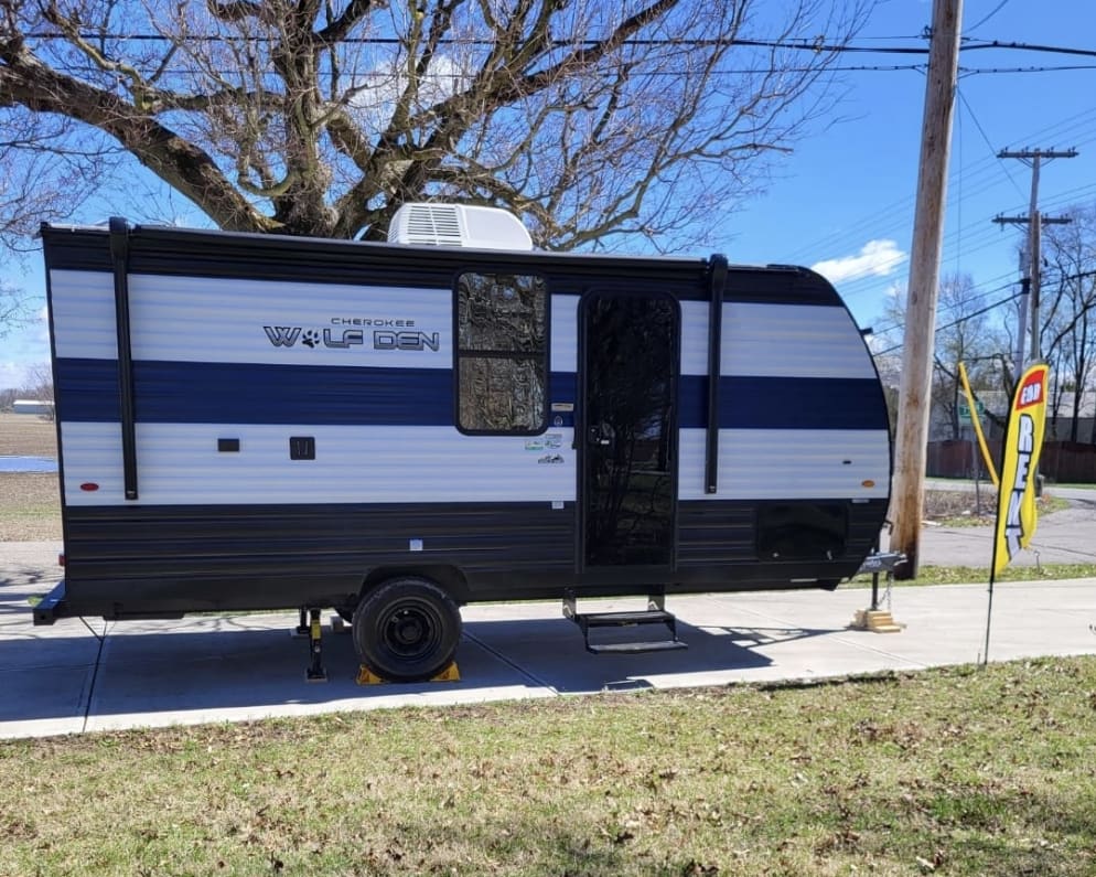 2024 Travel Trailer RV for Rent in Whiteland, Indiana