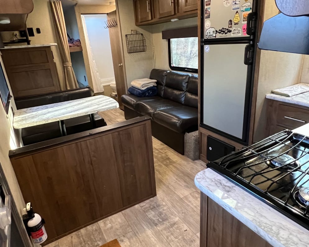 2019 Gulf Stream Conquest