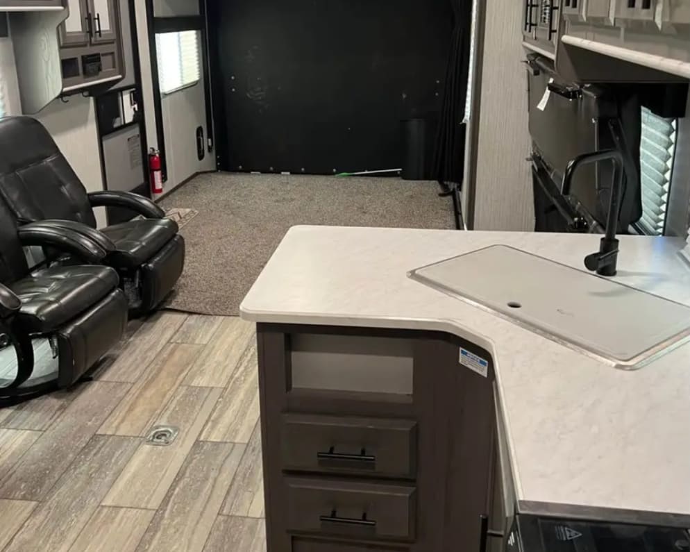 2020 Toy Hauler RV for Rent in Blossvale, New York