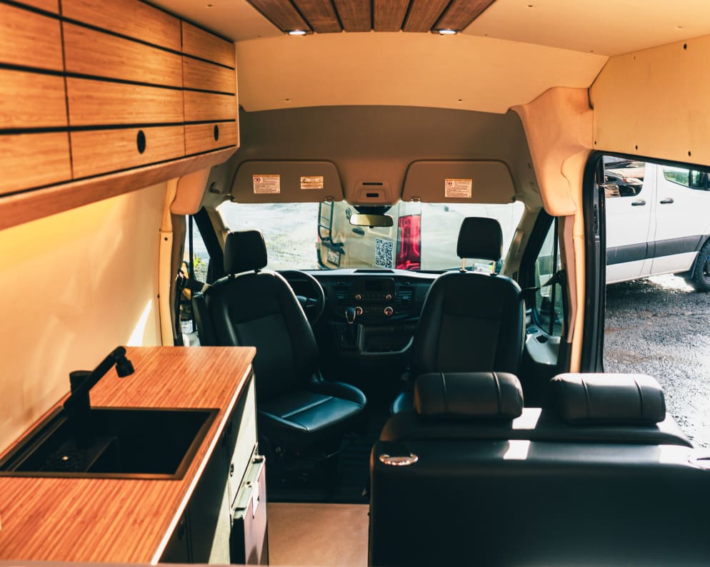 2023 Class B RV for Rent in Fairfax, California