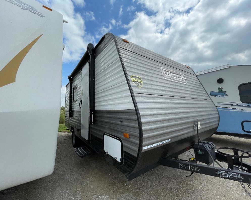 2022 Travel Trailer RV for Rent in Rothbury, Michigan