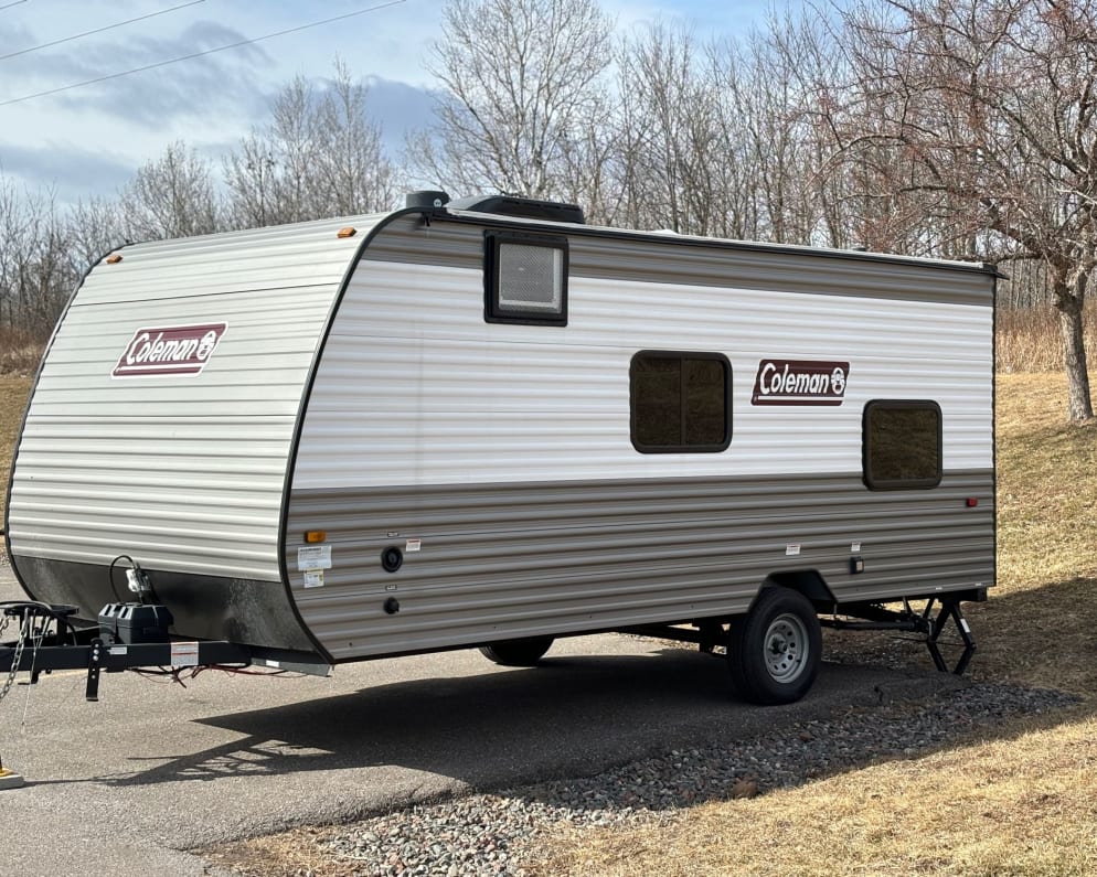 2023 Dutchmen Coleman Lantern LT available for rent in Cloquet Minnesota