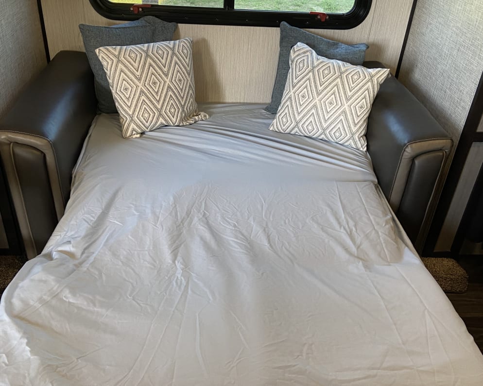 2021 Mallard  by Heartland RVs for rent in 34251