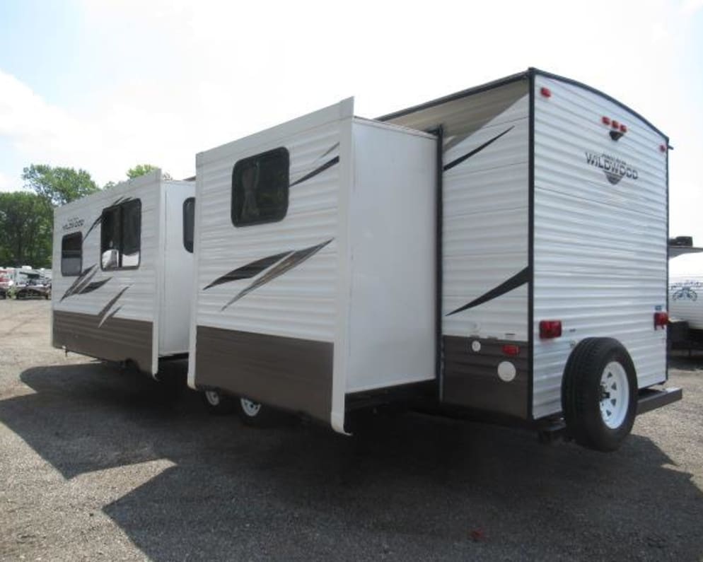 2018 31KQBTS  by Wildwood for rent in N5H 2R3