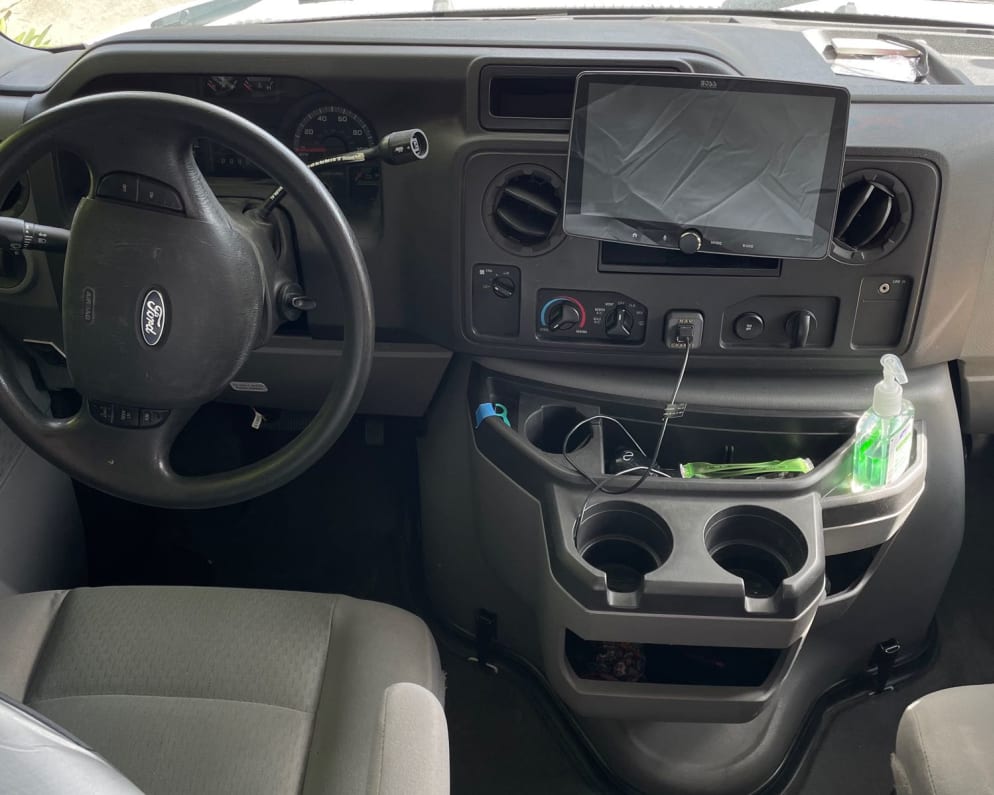 2010 Four Winds Majestic available for rent in Berkeley California