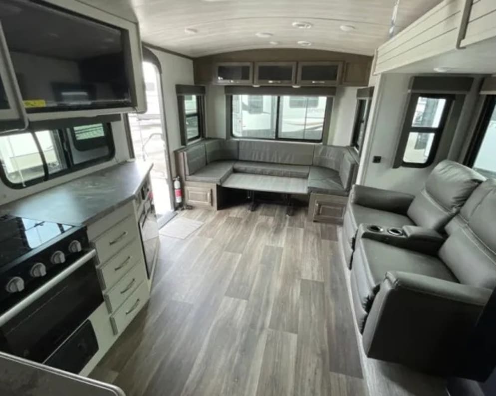 2023 Keystone RV Cougar Travel Trailer for rent in Roseville California