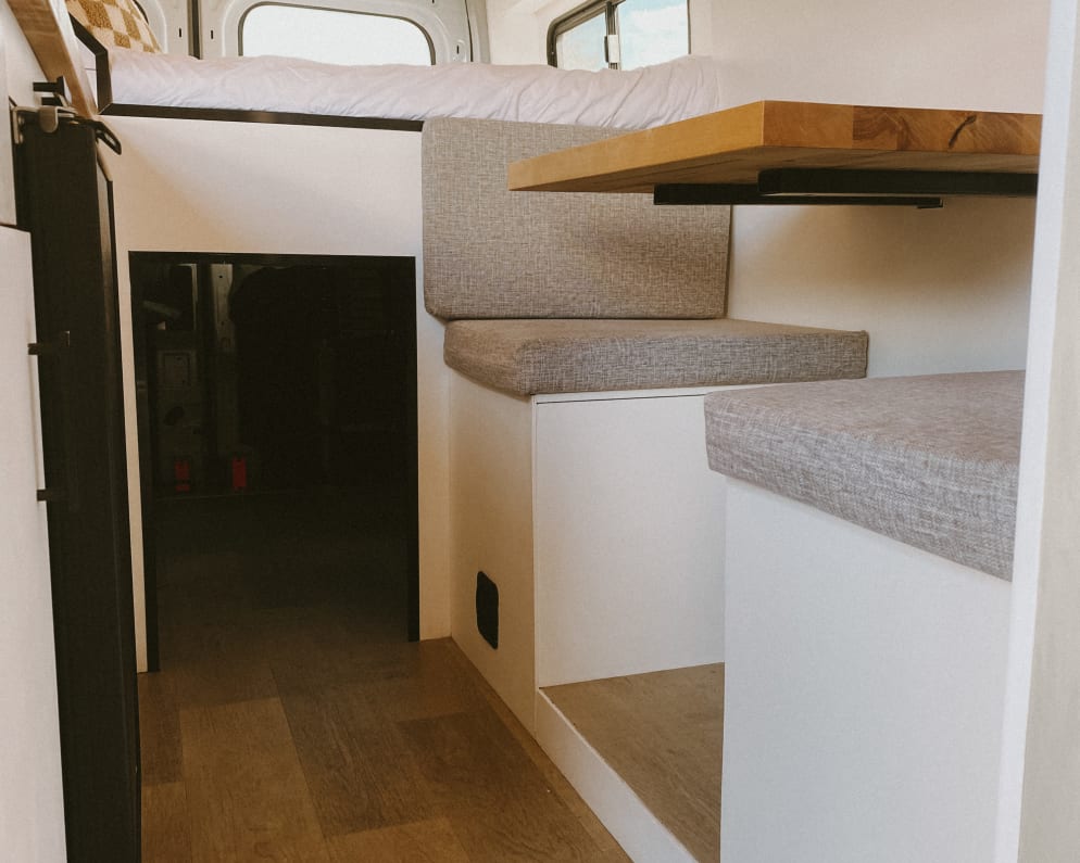 Class B RV for Rent in West Point, Utah