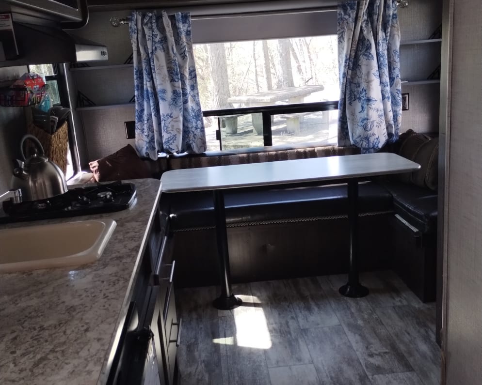 2018 Crossroads RV Z-1 Lite available for rent in Kingsport Tennessee