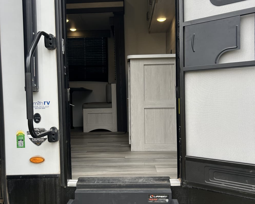 2022 Keystone Sprinter Fifth Wheel for rent in Blackfoot Idaho