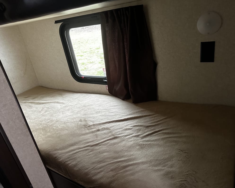 2018 Jay Flight SLX  by Jayco for rent in 22534