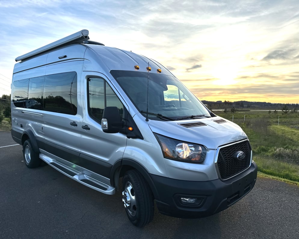 2024 Pleasure-Way Pleasure-Way Class B