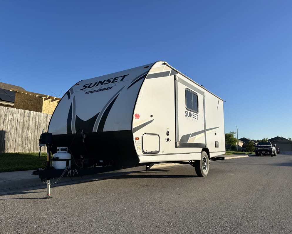 2022 Crossroads RV Sunset Trail Super Lite available for rent in Kyle Texas