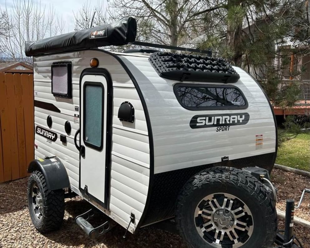 2020 Sunset Park RV SunRay