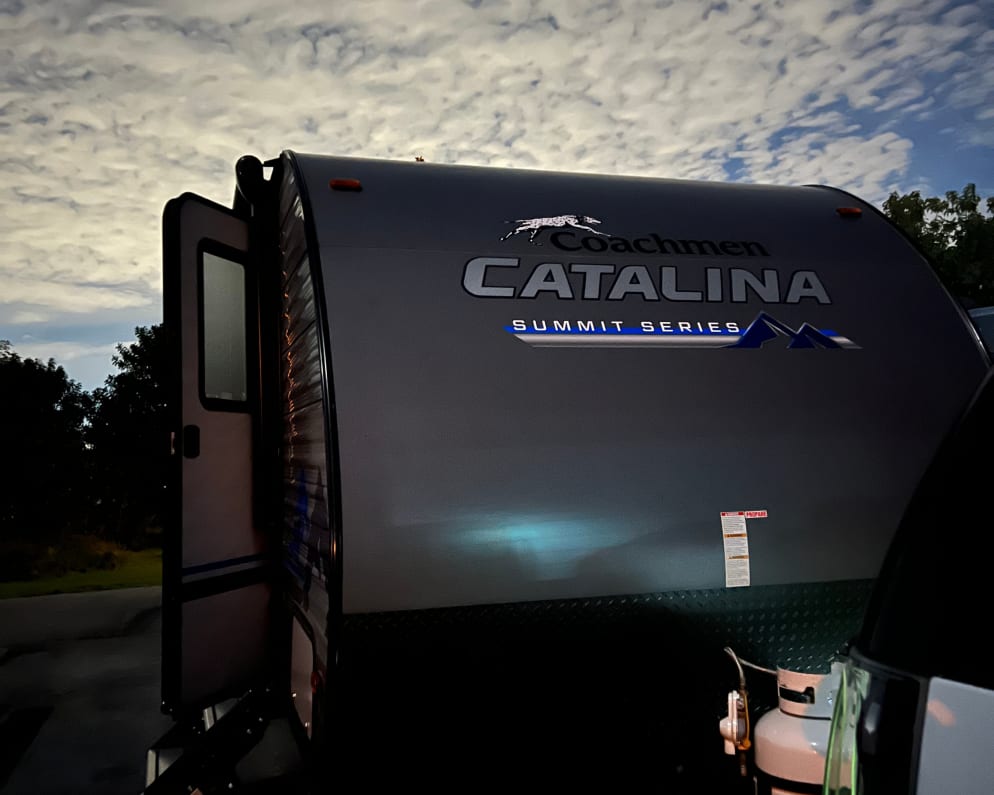 2021 Coachmen Catalina Summit available for rent in Fontana California