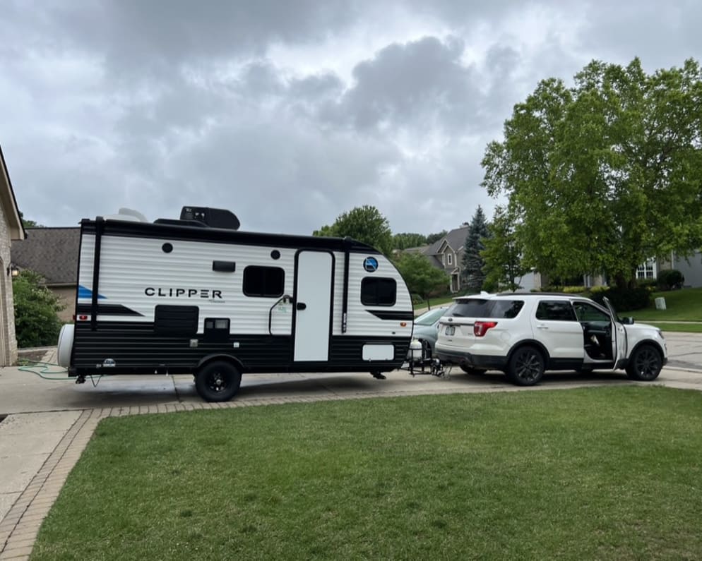 2022 Clipper Ultra Lite available for rent in Clarkston Michigan